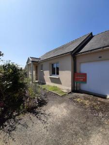 For sale Gene 3 rooms 73 m2 Maine et loire (49220) photo 0