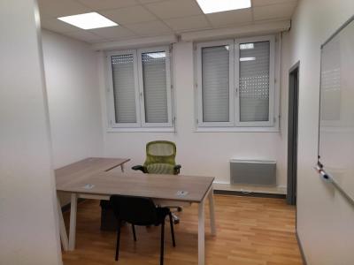 Louer Bureau 185 m2 Avrille