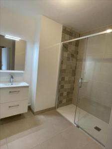 For rent Saint-malo 3 rooms 63 m2 Ille et vilaine (35400) photo 4