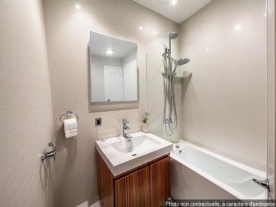 For sale Lyon-9eme-arrondissement 4 rooms 79 m2 Rhone (69009) photo 4