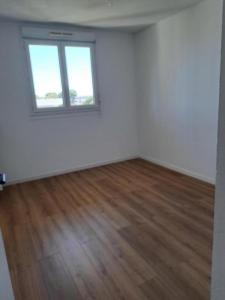 Louer Appartement Londe-les-maures 998 euros