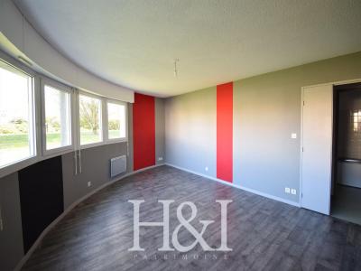 For sale Poitiers 2 rooms 50 m2 Vienne (86000) photo 2