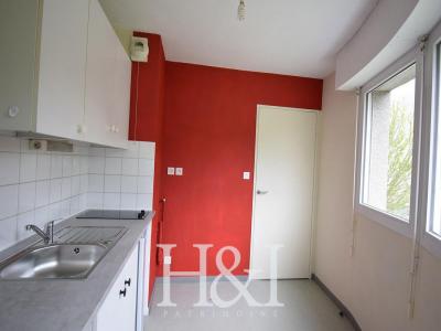 For sale Poitiers 2 rooms 50 m2 Vienne (86000) photo 4