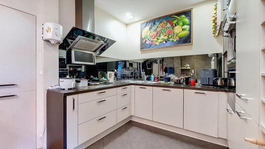 For sale Nice 3 rooms 70 m2 Alpes Maritimes (06000) photo 2