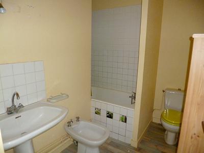 For rent Clermont-ferrand 2 rooms 54 m2 Puy de dome (63000) photo 4