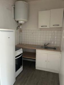 For rent Saint-etienne 1 room 27 m2 Loire (42000) photo 2