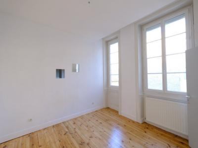 For rent Saint-etienne 2 rooms 57 m2 Loire (42000) photo 3