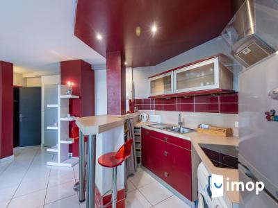 For sale Marseille-12eme-arrondissement 2 rooms 46 m2 Bouches du Rhone (13012) photo 4