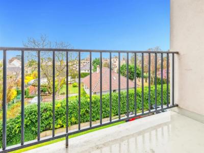 For sale Ermont 2 rooms 41 m2 Val d'Oise (95120) photo 1