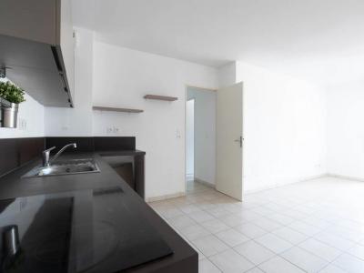 For sale Roquebrune-sur-argens 3 rooms 57 m2 Var (83520) photo 2
