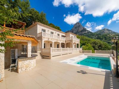 For sale Vence 7 rooms 252 m2 Alpes Maritimes (06140) photo 0