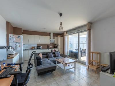 For sale Vaulx-en-velin 3 rooms 63 m2 Rhone (69120) photo 0