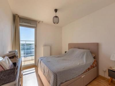 For sale Vaulx-en-velin 3 rooms 63 m2 Rhone (69120) photo 3