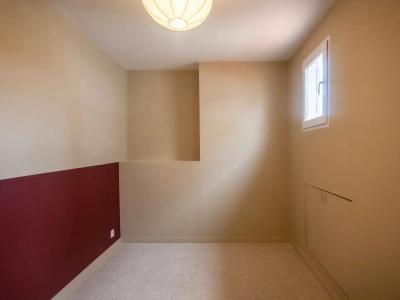 For sale Marseille-4eme-arrondissement 3 rooms 55 m2 Bouches du Rhone (13004) photo 3