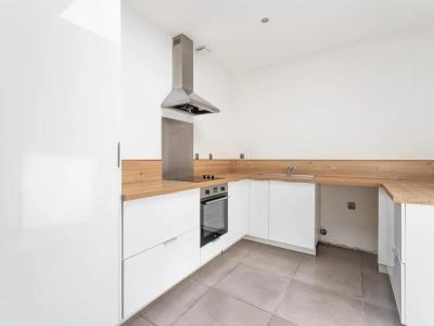 For sale Tourcoing 3 rooms 66 m2 Nord (59200) photo 3