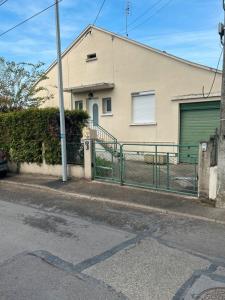 Annonce Location Maison Neuville-sur-saone 69