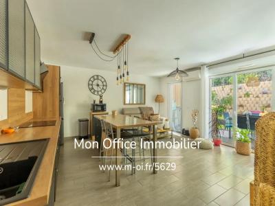 Acheter Appartement 65 m2 Aubagne