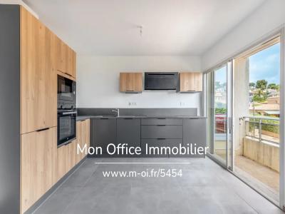 For sale Bandol 4 rooms 82 m2 Var (83150) photo 3