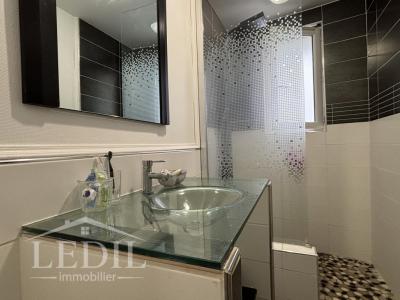 For sale Agen 4 rooms 89 m2 Lot et garonne (47000) photo 3