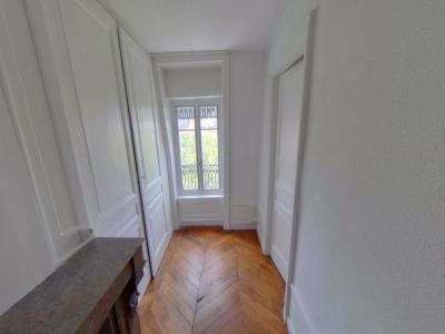 For rent Lyon-2eme-arrondissement 5 rooms 147 m2 Rhone (69002) photo 4