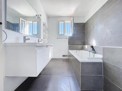 Acheter Appartement 99 m2 Saint-raphael