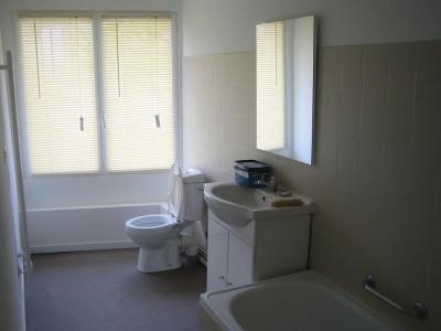 For rent Saint-andre-de-cubzac 3 rooms 60 m2 Gironde (33240) photo 0