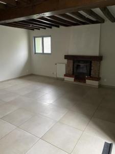 Louer Maison 97 m2 Hyds
