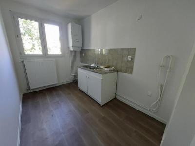 For sale Avignon 3 rooms 72 m2 Vaucluse (84000) photo 2