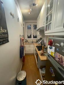For rent Paris-11eme-arrondissement 2 rooms 52 m2 Paris (75011) photo 3