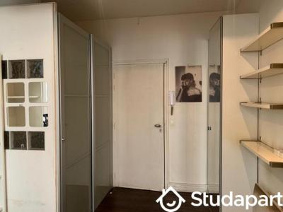 Annonce Location Appartement Paris-18eme-arrondissement 75
