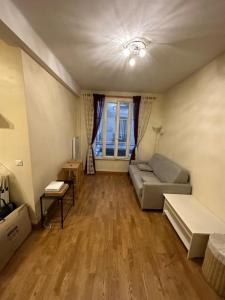 Louer Appartement 22 m2 Paris-15eme-arrondissement