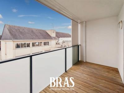 For sale Nantes 3 rooms 61 m2 Loire atlantique (44200) photo 2