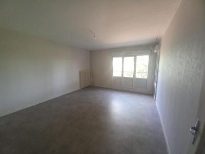For rent Marcigny 4 rooms 77 m2 Saone et loire (71110) photo 2
