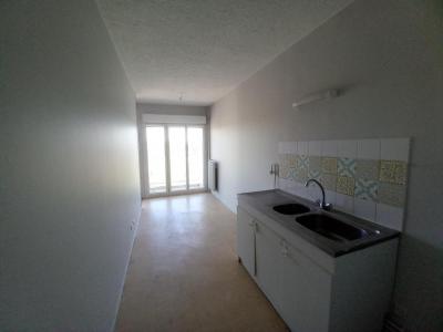 For rent Digoin 3 rooms 68 m2 Saone et loire (71160) photo 2