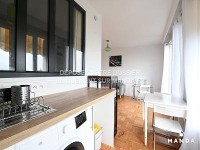 For rent Suresnes 2 rooms 33 m2 Hauts de Seine (92150) photo 4