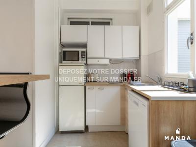 Louer Appartement 42 m2 Paris-16eme-arrondissement