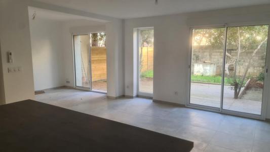 For sale Narbonne 5 rooms 107 m2 Aude (11100) photo 0