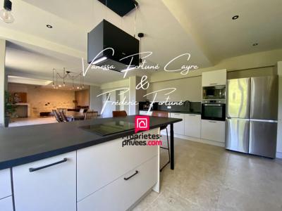 For sale Cavignac 10 rooms 325 m2 Gironde (33620) photo 2