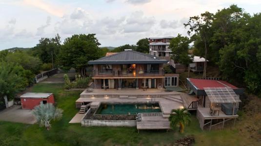 Annonce Vente 10 pices Maison Marin 972