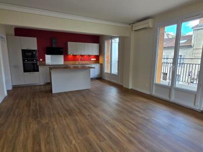 For sale Perigueux 5 rooms 123 m2 Dordogne (24000) photo 0