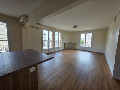 For sale Perigueux 5 rooms 123 m2 Dordogne (24000) photo 1