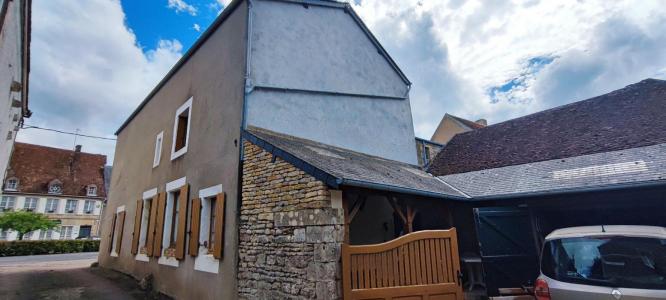 For sale Champlemy 4 rooms 136 m2 Nievre (58210) photo 1