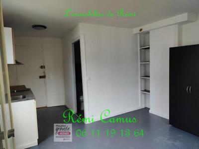 For sale Rambouillet 1 room 18 m2 Yvelines (78120) photo 3