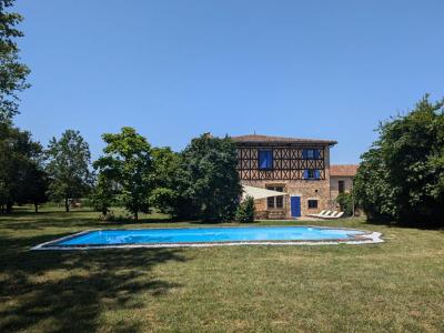 For sale Cazeres 6 rooms 260 m2 Haute garonne (31220) photo 0