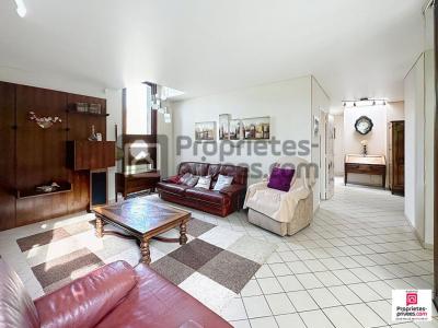 For sale Roissy-en-brie 3 rooms 72 m2 Seine et marne (77680) photo 2
