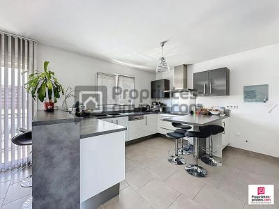 For sale Gretz-armainvilliers 6 rooms 186 m2 Seine et marne (77220) photo 2