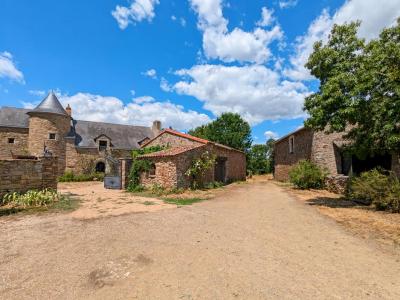 For sale Coueron 8 rooms 253 m2 Loire atlantique (44220) photo 1