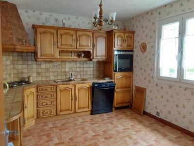 For sale Carhaix-plouguer 5 rooms 92 m2 Finistere (29270) photo 2