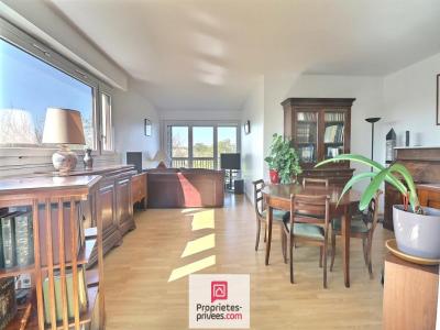 For sale Poissy 4 rooms 90 m2 Yvelines (78300) photo 1