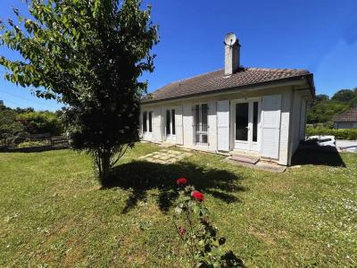 For sale Perigueux 5 rooms 77 m2 Dordogne (24000) photo 0